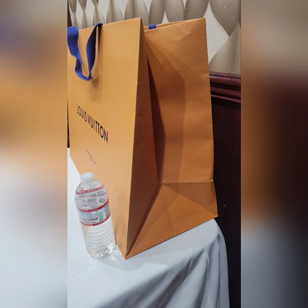 Louis Vuitton XXL paper gift shopping bag